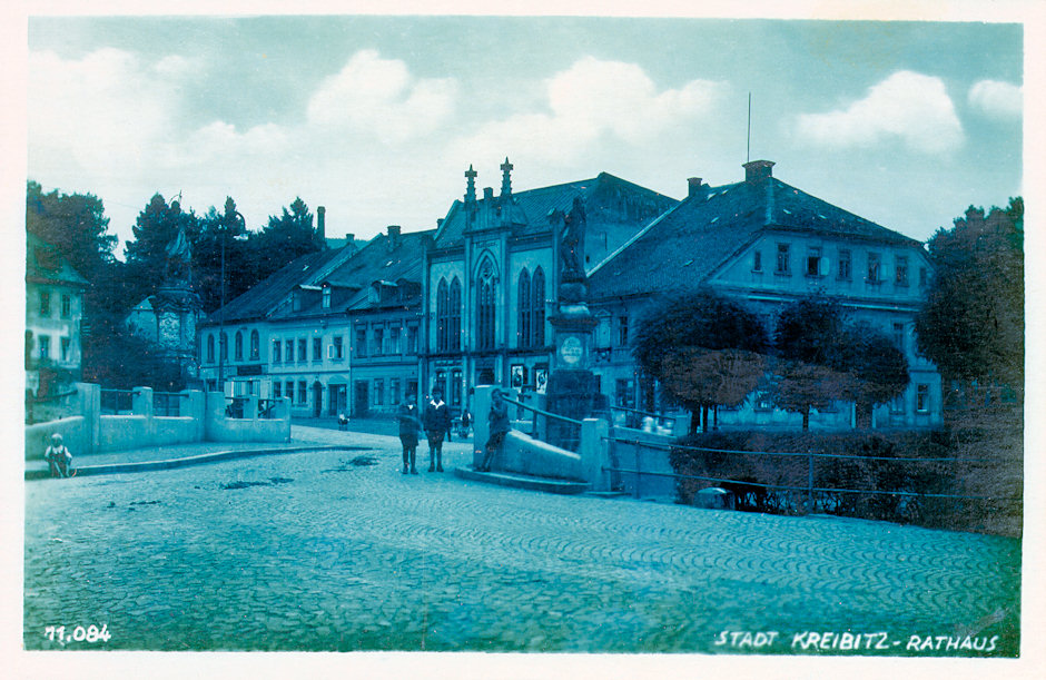 historická fotografie náměstí Chřibská